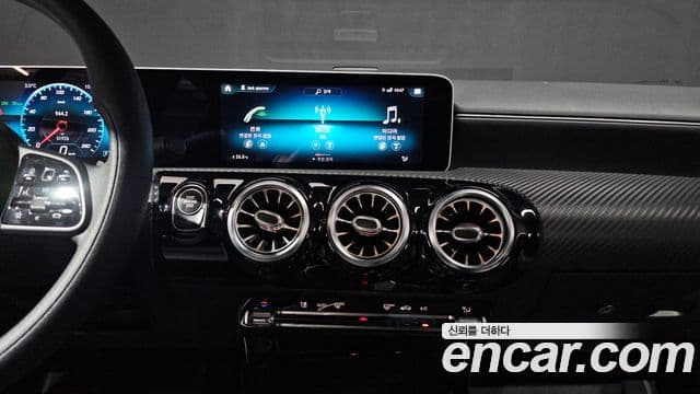 Mercedes-Benz A-класс W177 A220 хэтчбек, 2020 15