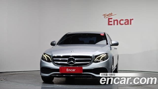 Mercedes-Benz E-класс W213 Avantgarde, 2017 3