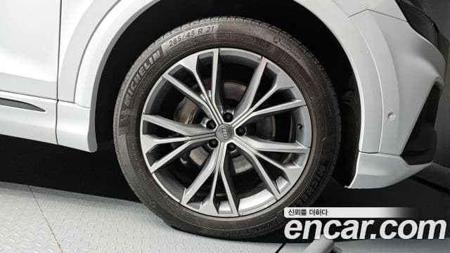 Audi Q8 (4M) Premium, 2020 все фото