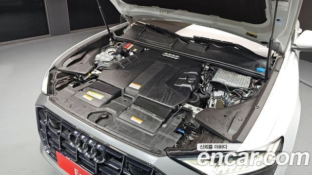 Audi Q8 (4M) Premium, 2020 6