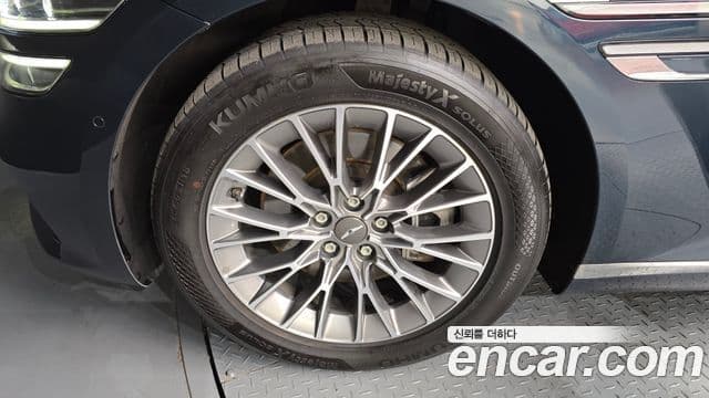 Genesis G80 (RG3) бензин 2.5 турбо AWD, 2021 все фото