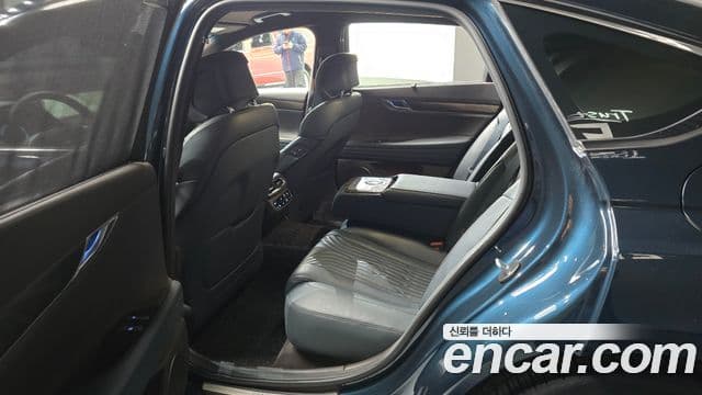 Genesis G80 (RG3) бензин 2.5 турбо AWD, 2021 11