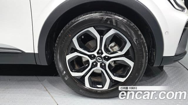 Renault Korea(Samsung) XM3 1.6 E-TECH Инспайр (Inspire) e-Shifter, 2023 все фото