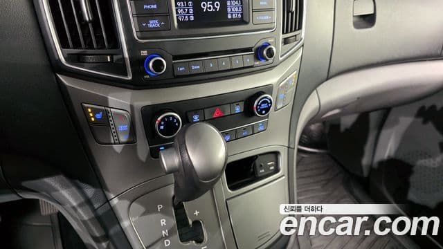 Hyundai Grand Starex Modern, 2016 15