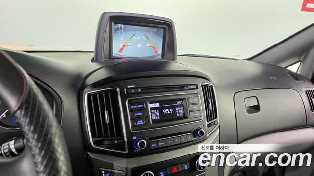 Hyundai Grand Starex Modern, 2016 16