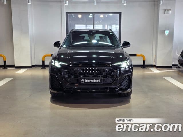 Audi Q8 (4M) Premium, 2026 1