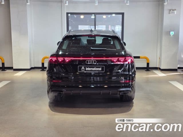 Audi Q8 (4M) Premium, 2026 3