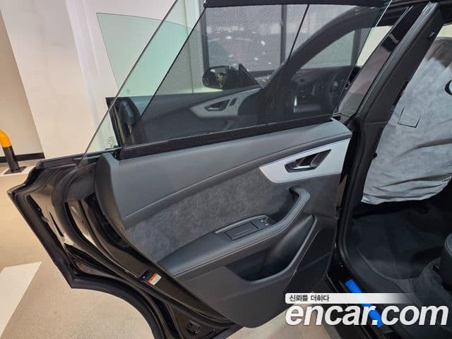 Audi Q8 (4M) Premium, 2026 17