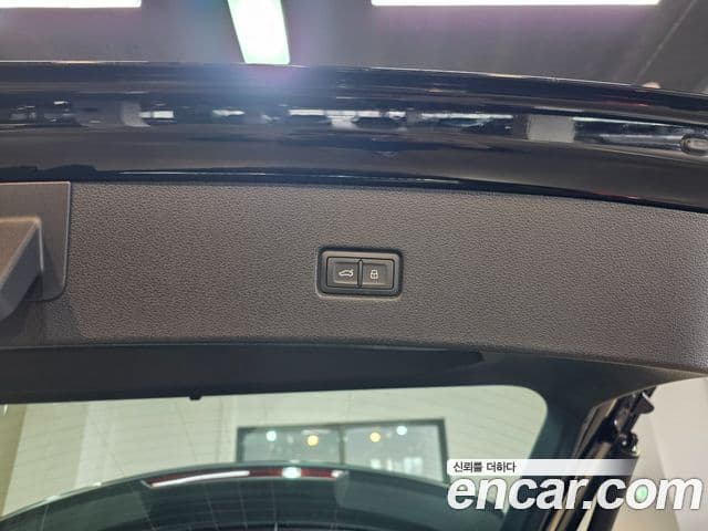 Audi Q8 (4M) Premium, 2026 20