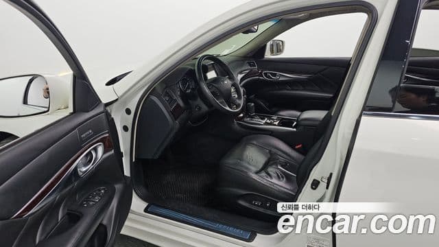 Infiniti M37 Y51, 2011 10