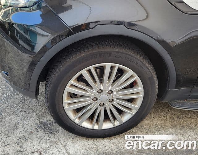 Land Rover Discovery 5 Luxury, 2017 все фото