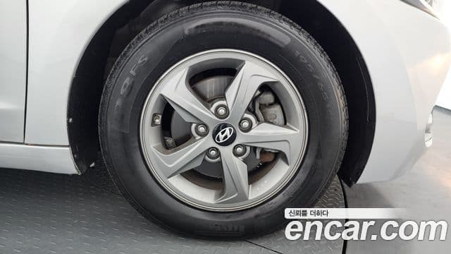 Hyundai Avante AD 1.6 e-VGT Smart, 2016 все фото