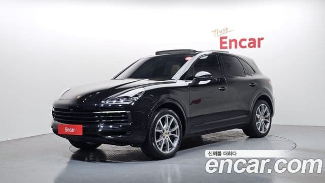 Porsche Cayenne (PO536), 2021 1