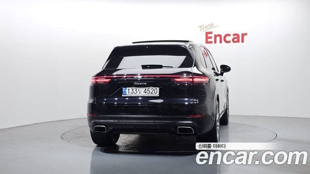 Porsche Cayenne (PO536), 2021 4