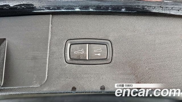 Porsche Cayenne (PO536), 2021 18