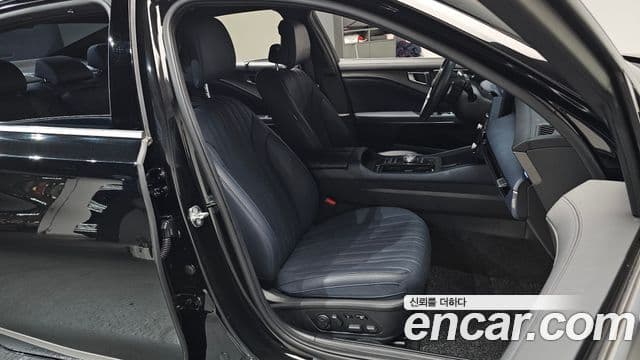 Kia The / новый New K8 Signature, 2025 10