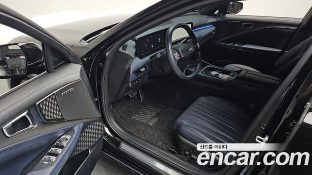 Kia The / новый New K8 Signature, 2025 11