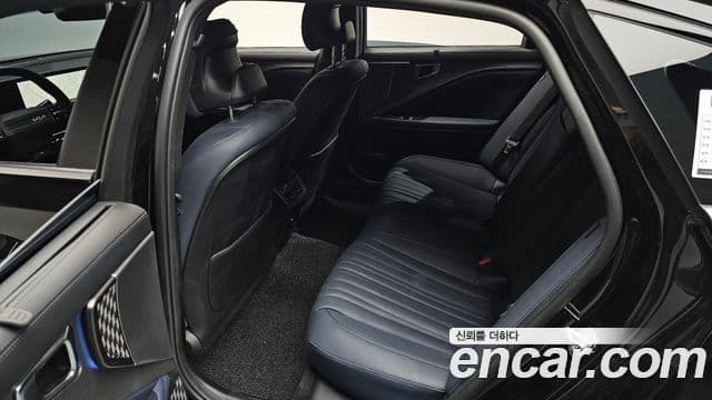 Kia The / новый New K8 Signature, 2025 12