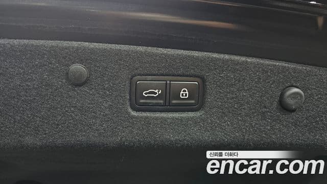 Kia The / новый New K8 Signature, 2025 20