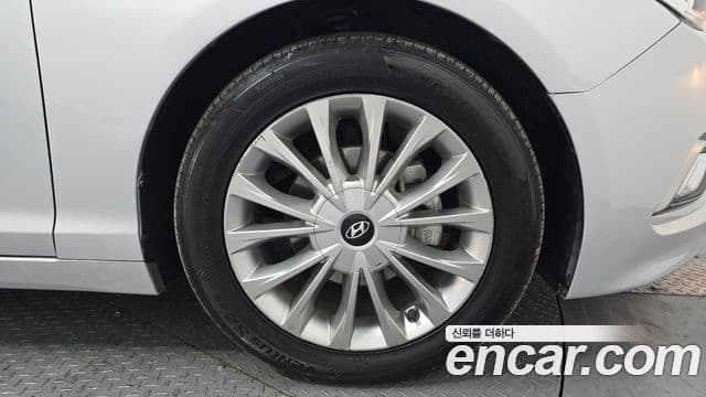 Hyundai LF Sonata 2.0 Smart, 2016 все фото