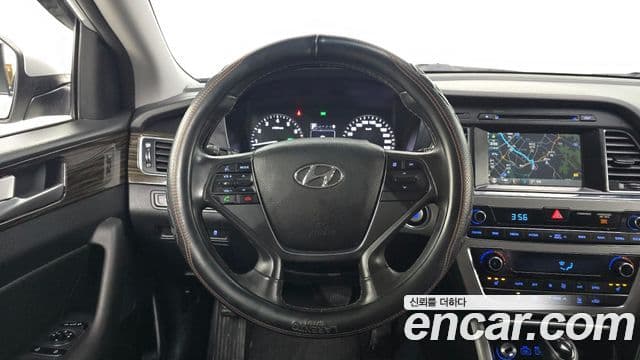 Hyundai LF Sonata 2.0 Smart, 2016 13