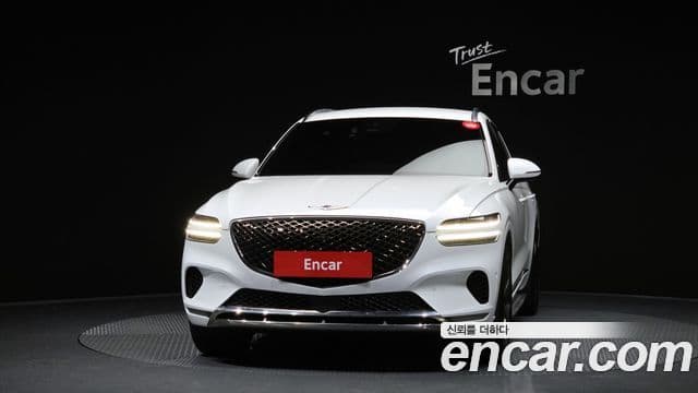 Genesis GV70, 2021 3