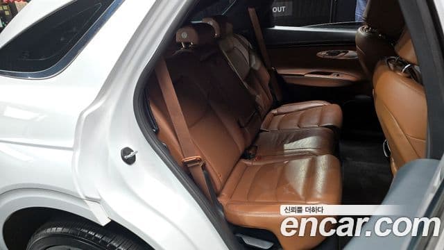 Genesis GV70, 2021 12