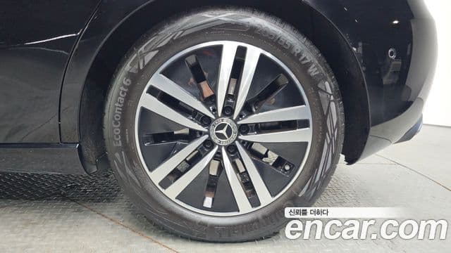 Mercedes-Benz A-класс W177 A220 хэтчбек, 2021 все фото