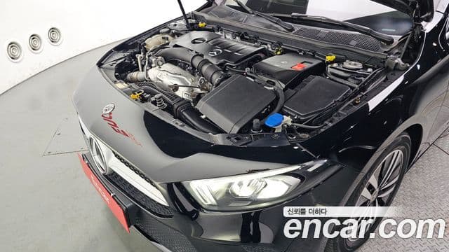 Mercedes-Benz A-класс W177 A220 хэтчбек, 2021 6