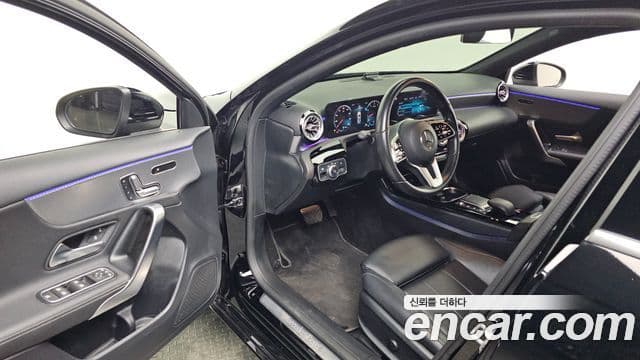 Mercedes-Benz A-класс W177 A220 хэтчбек, 2021 11