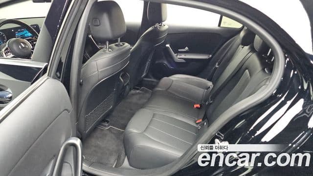 Mercedes-Benz A-класс W177 A220 хэтчбек, 2021 13