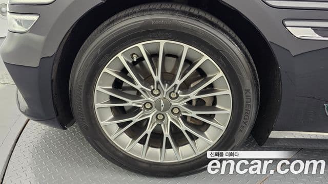 Genesis G80 (RG3) бензин 2.5 турбо AWD, 2021 все фото