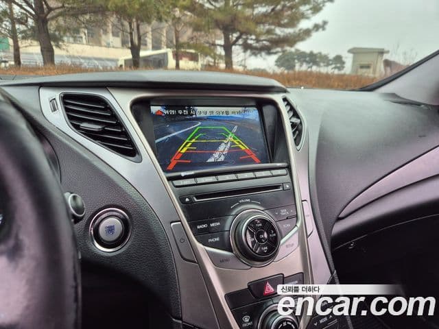 Hyundai Grandeur HG Premium, 2014 7