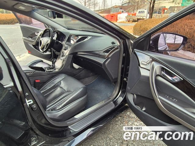 Hyundai Grandeur HG Premium, 2014 12