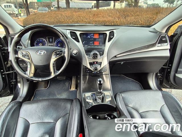 Hyundai Grandeur HG Premium, 2014 13