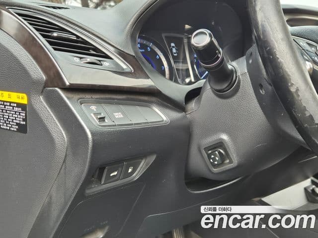 Hyundai Grandeur HG Premium, 2014 16