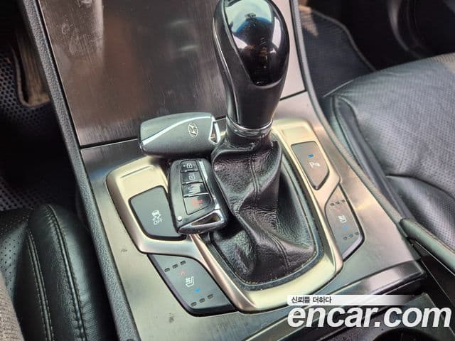 Hyundai Grandeur HG Premium, 2014 19