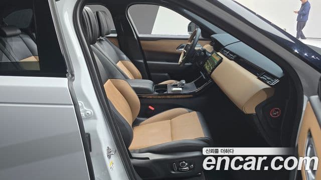 Land Rover Range Rover Velar 3.0 P400 Dynamic HSE, 2024 10