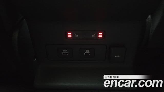 Land Rover Range Rover Velar 3.0 P400 Dynamic HSE, 2024 18