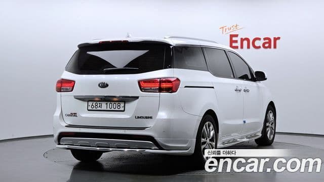 Kia All New Carnival VIP, 2017 2