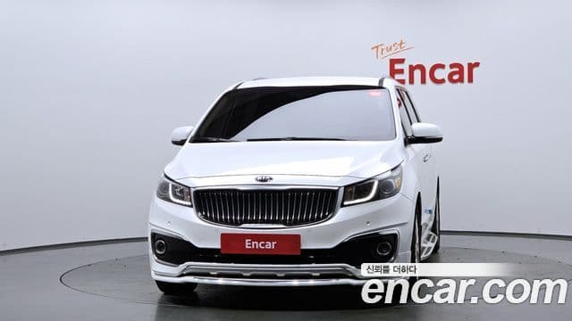 Kia All New Carnival VIP, 2017 3