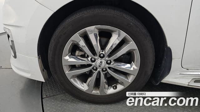 Kia All New Carnival VIP, 2017 все фото