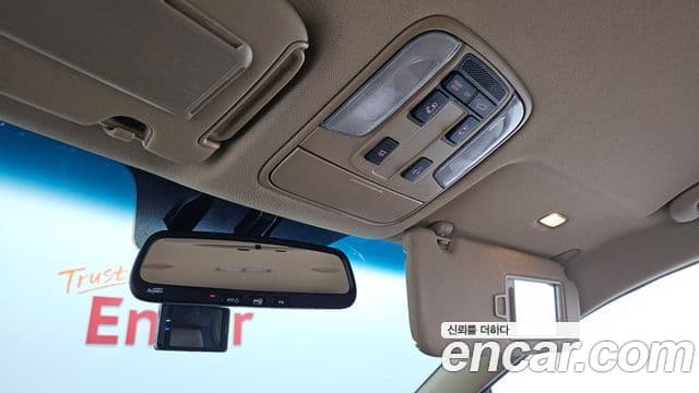 Kia All New Carnival VIP, 2017 16