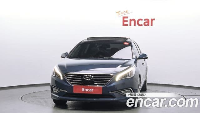 Hyundai LF Sonata Special, 2016 3
