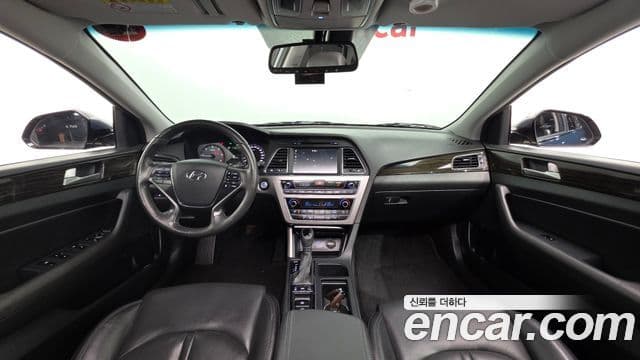 Hyundai LF Sonata Special, 2016 7