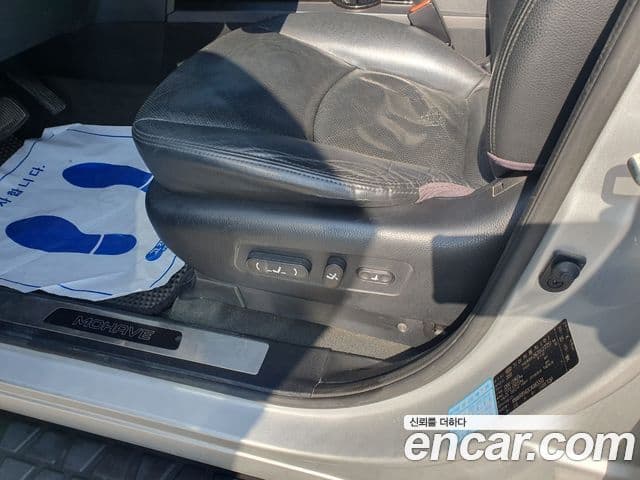 Kia Mohave 4WD KV300, 2012 10