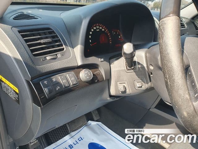 Kia Mohave 4WD KV300, 2012 11