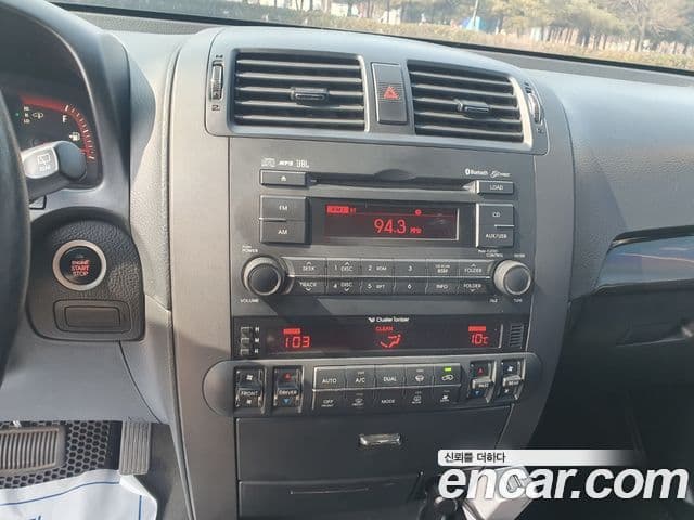 Kia Mohave 4WD KV300, 2012 16