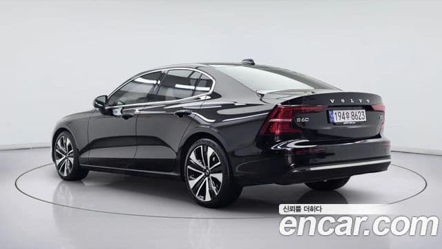 Volvo S60 3세대 B5 Ultimate Bright, 2023 4