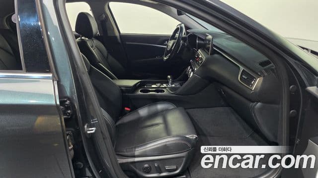 Genesis G70 Advanced, 2018 11